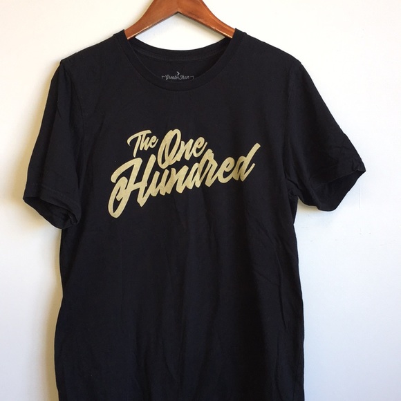 Greater than one shirt - Picture 2 of 5